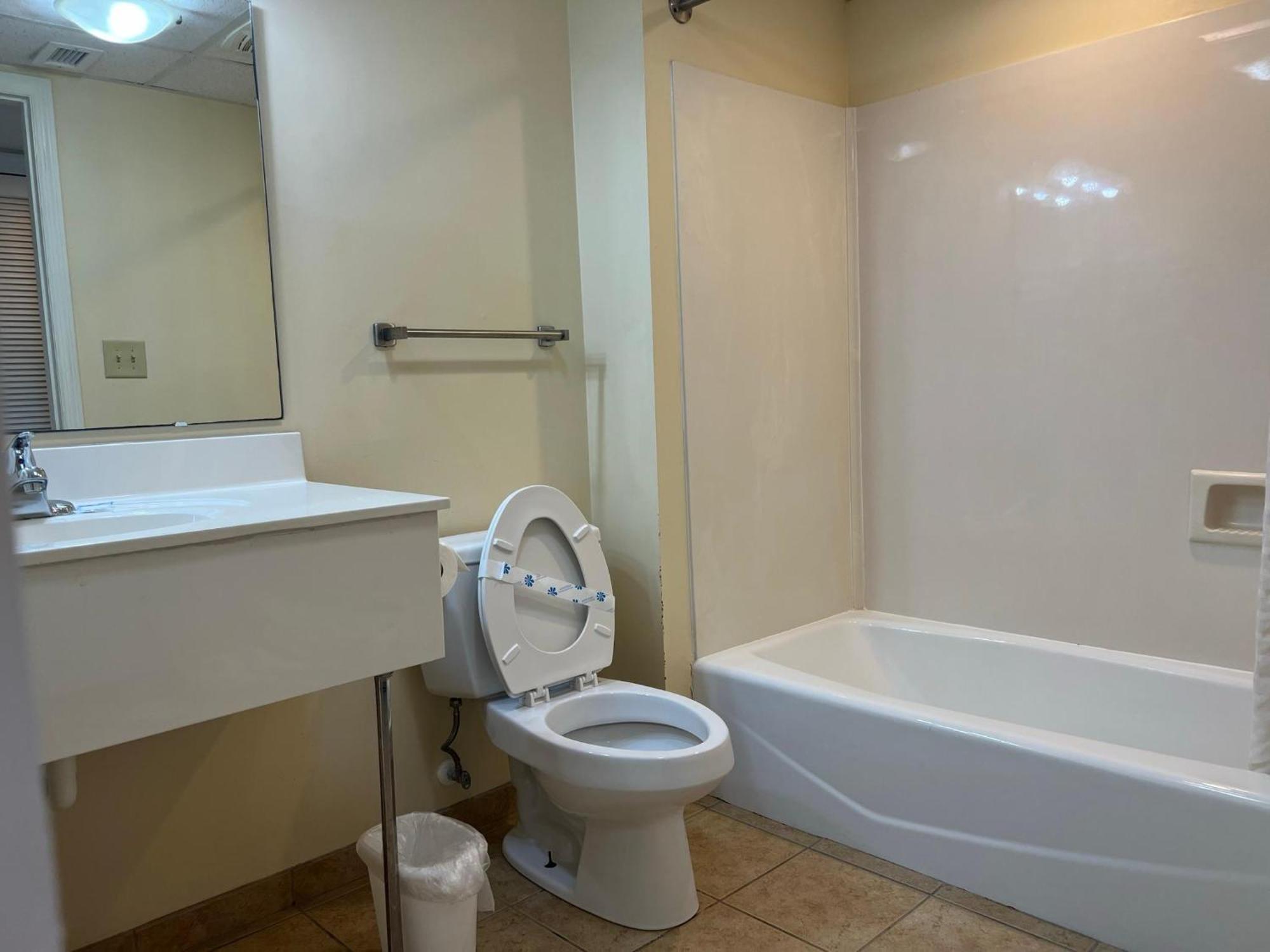 הוילה מירטל ביץ' 2501 S Ocean Blvd, 1109 - Ocean Front Sleeps 6 מראה חיצוני תמונה